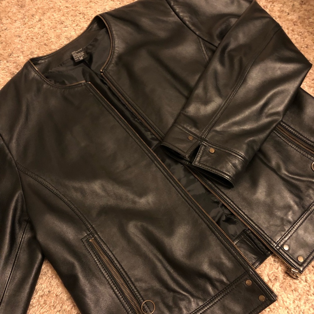 LIKE NEW 100%LAMB NAPPA LEATHER 3/4 sleeve Jacket